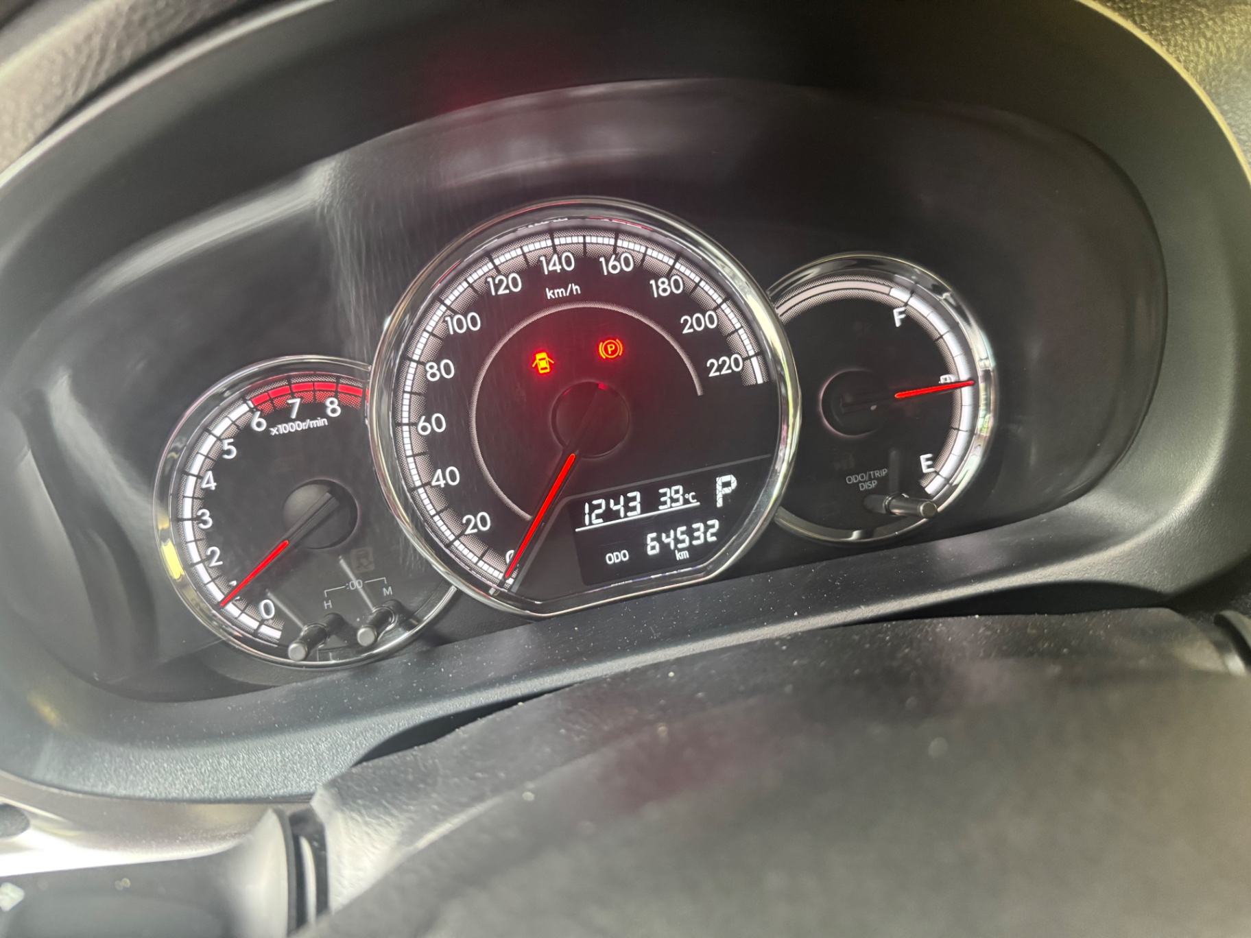 Toyota Vios E CVT 2023 - Nội thất 1
