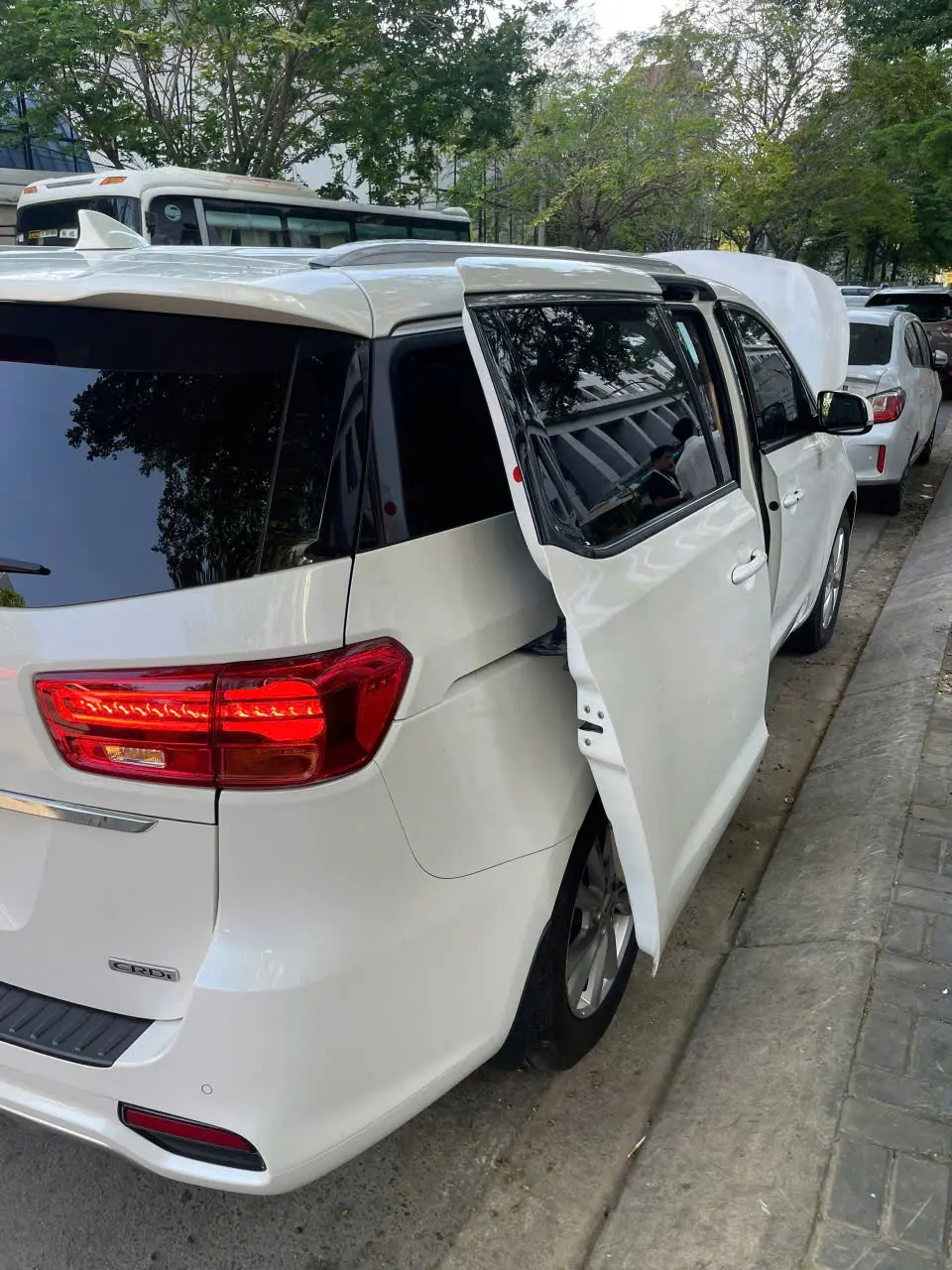 Kia Sedona 2.2L DATH 2018 - Ngoại thất 4