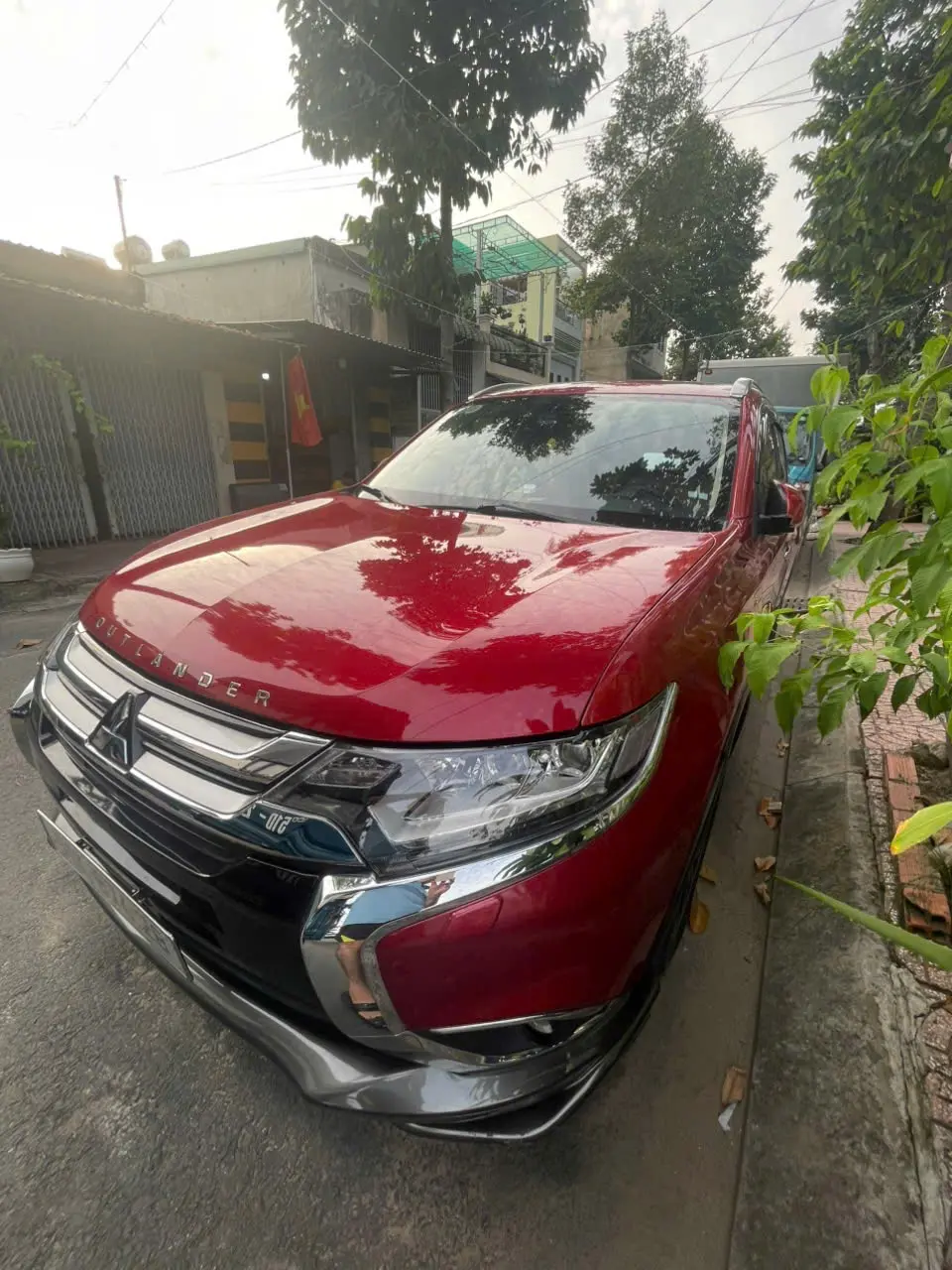 Mitsubishi Outlander 2.4 CVT Premium 2018 - Ngoại thất 2