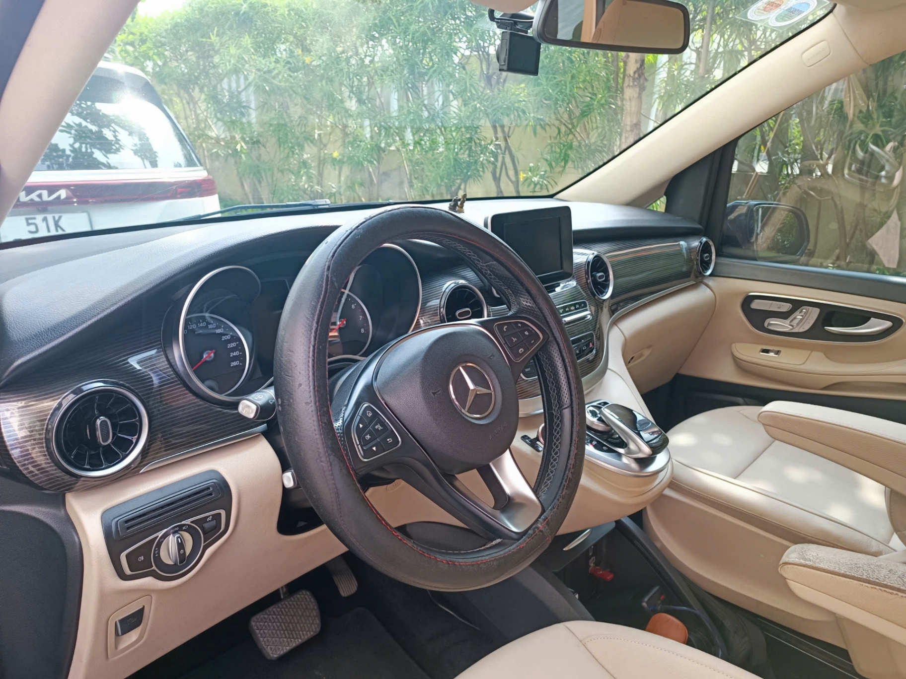 Mercedes V class V250 Luxury 2019 - Nội thất 1