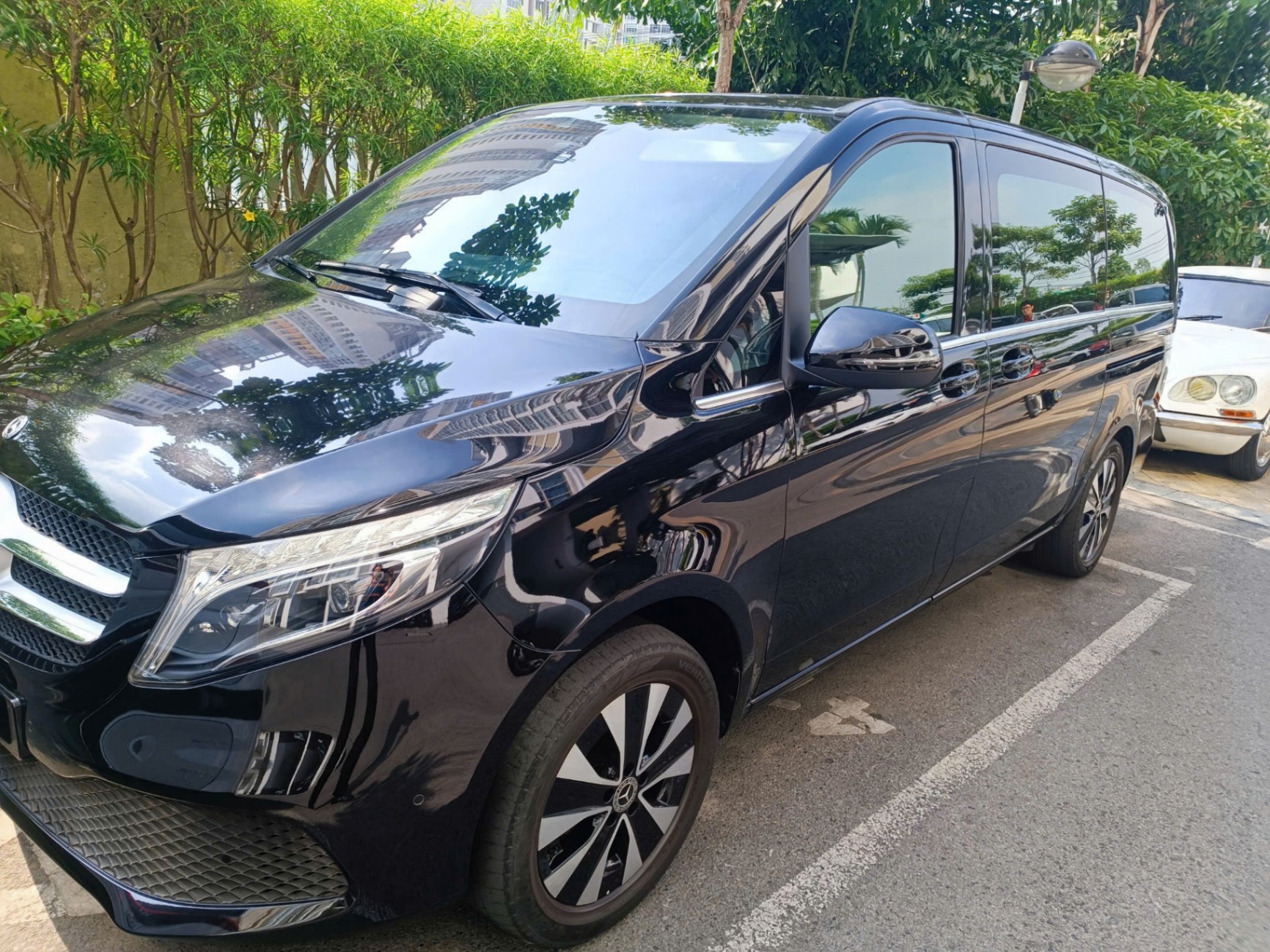 Mercedes V class V250 Luxury 2019 - Ngoại thất 4