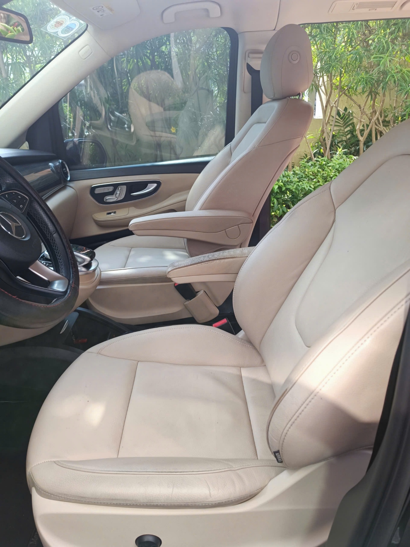 Mercedes V class V250 Luxury 2019 - Nội thất 4