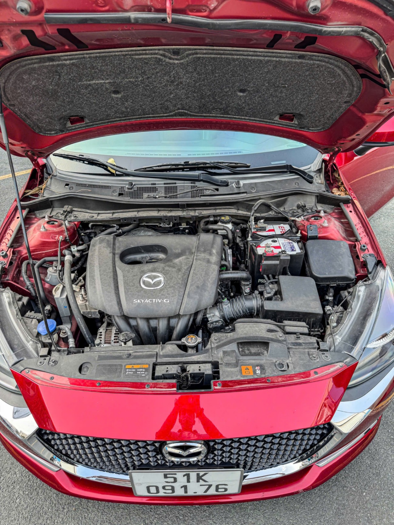 Mazda 2 Luxury 2021 - Khoang động cơ 1