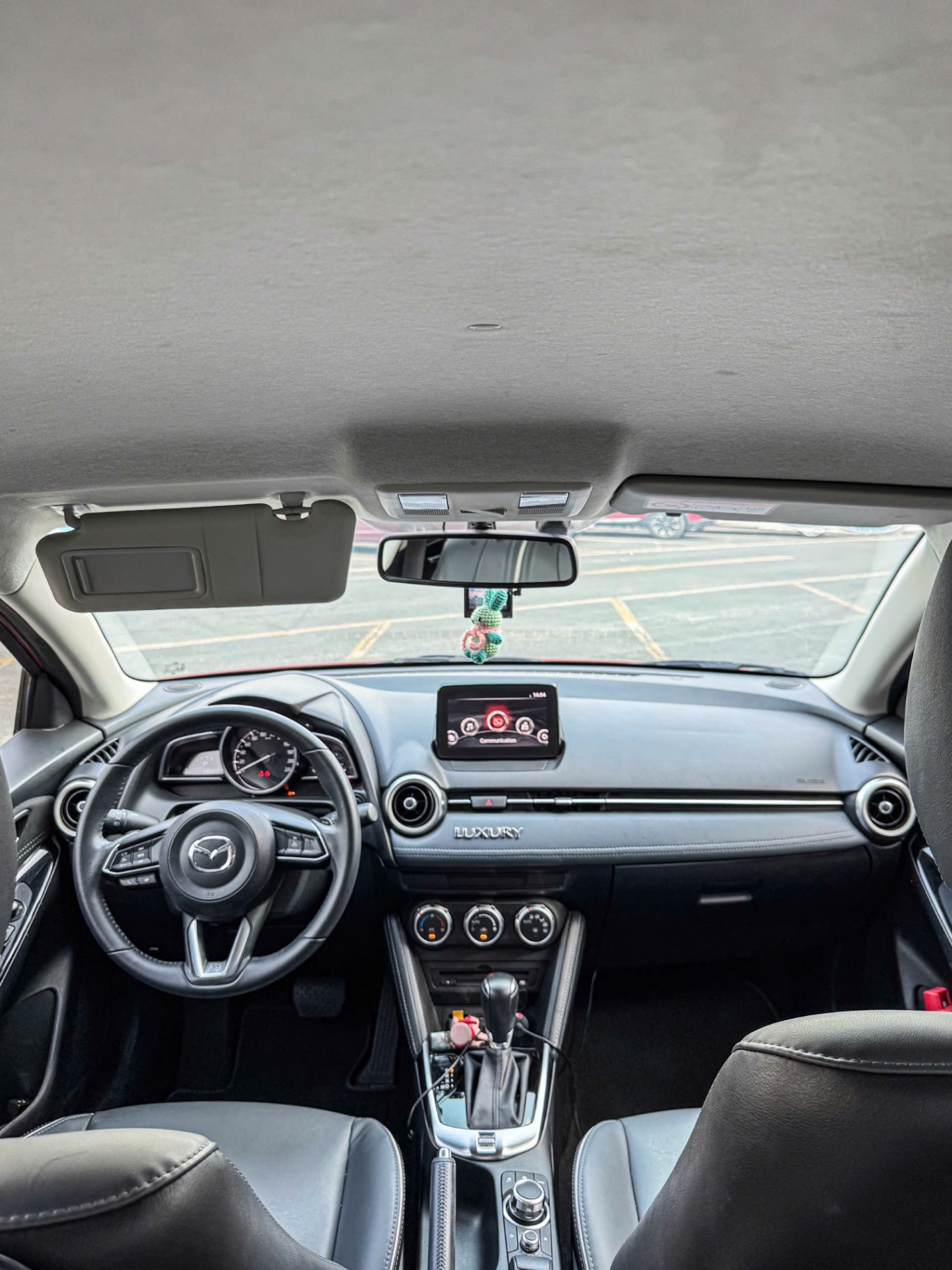 Mazda 2 Luxury 2021 - Nội thất 3