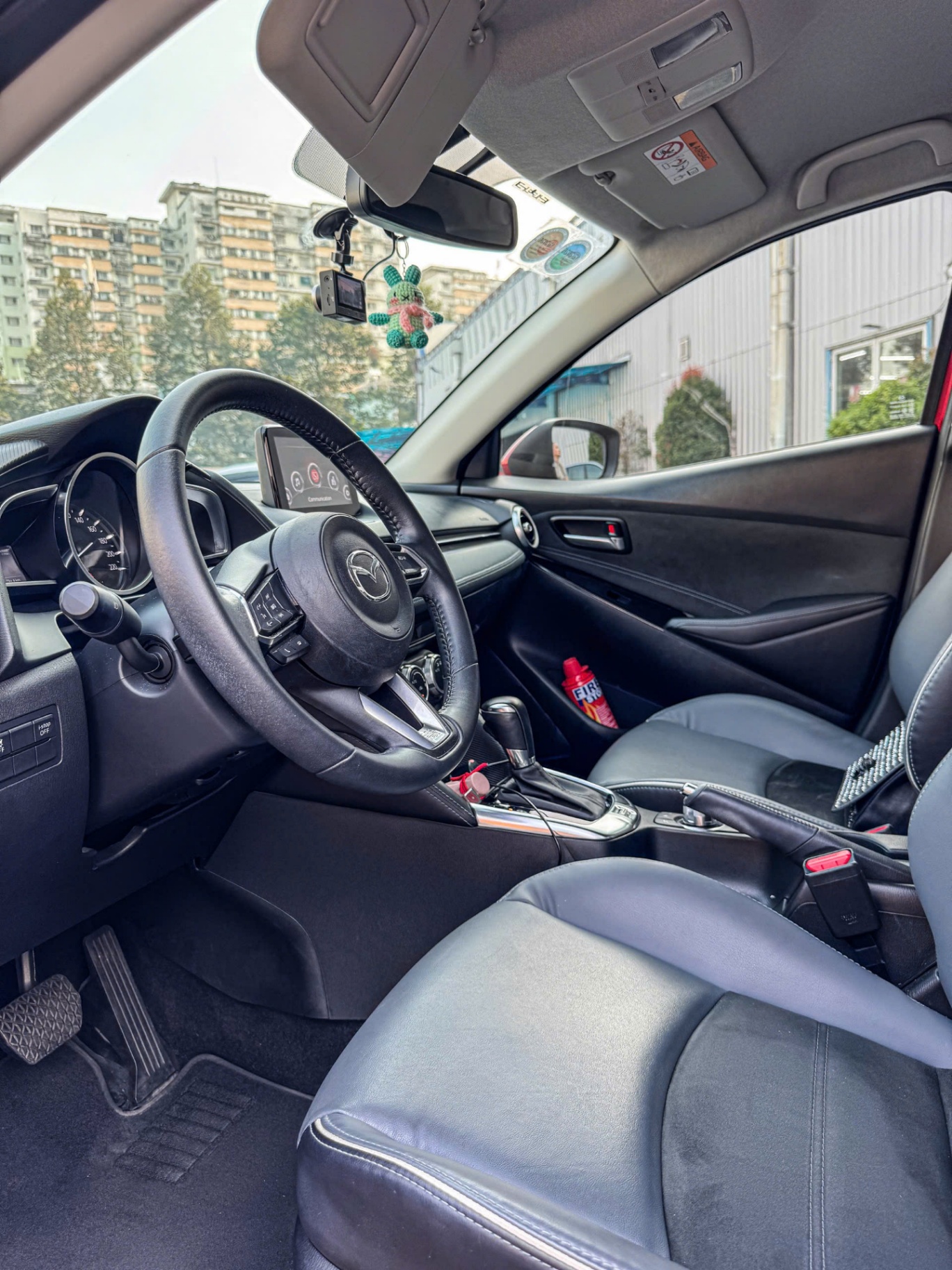 Mazda 2 Luxury 2021 - Nội thất 7