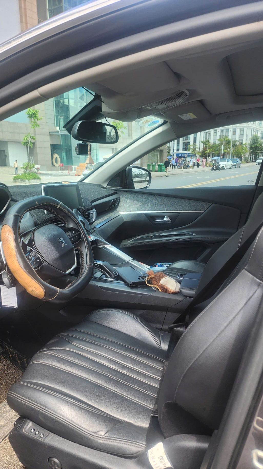 Peugeot 5008 GT 1.6 AT 2021 - Nội thất 3