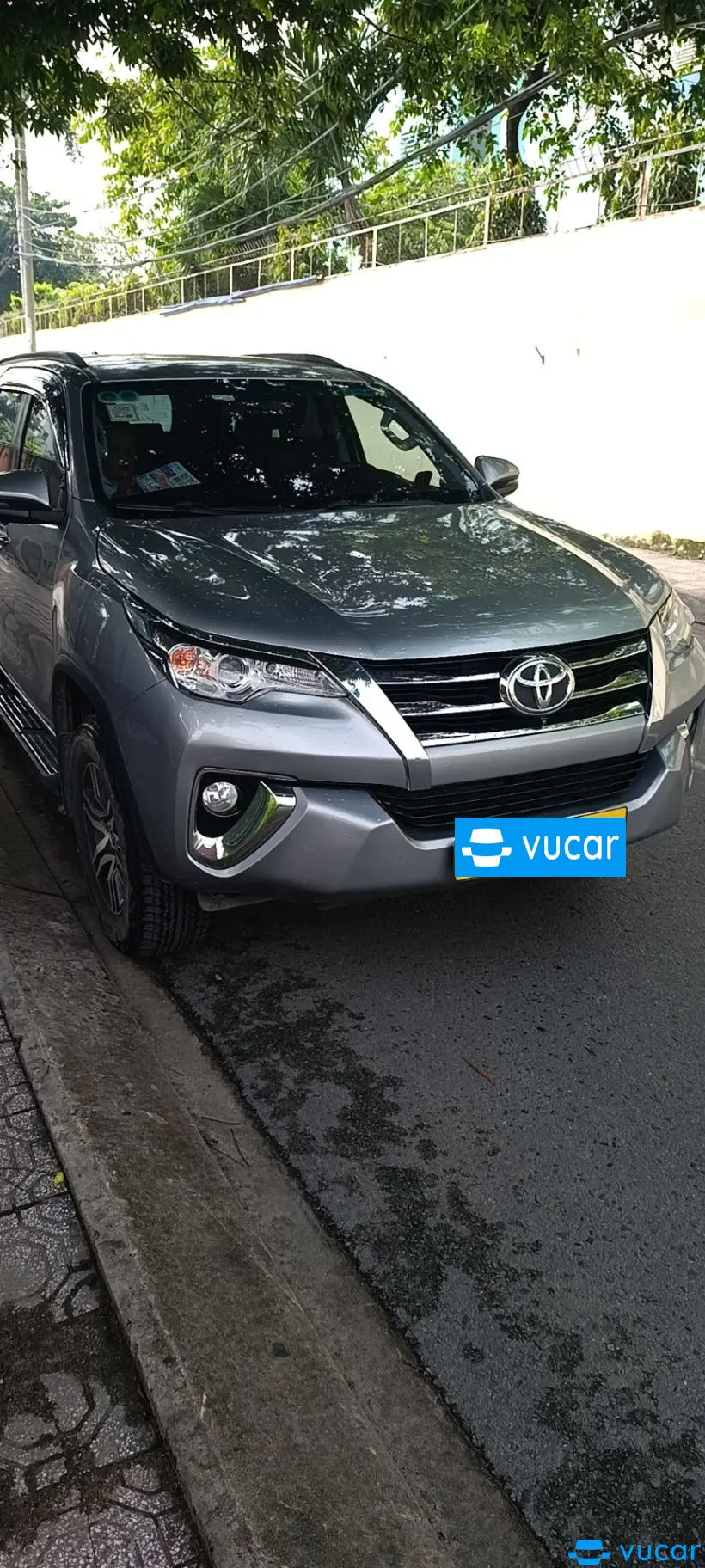 Toyota Fortuner 2.7V 4x2 AT 2018 - Ngoại thất 2