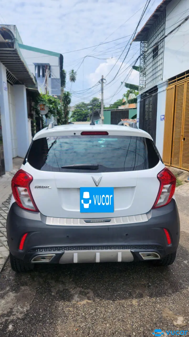 Vinfast Fadil Tiêu chuẩn 1.4 AT 2019 - Ngoại thất 5
