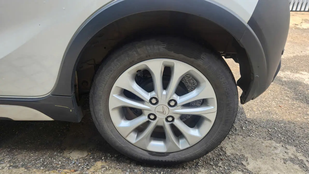Vinfast Fadil Tiêu chuẩn 1.4 AT 2019 - Ngoại thất 8