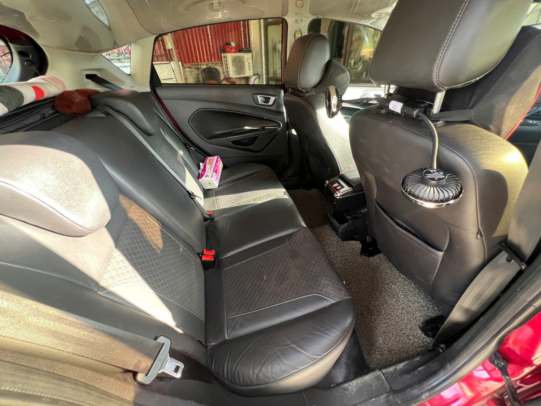 Ford Fiesta S 1.0AT Ecoboost 2016 - Nội thất 3