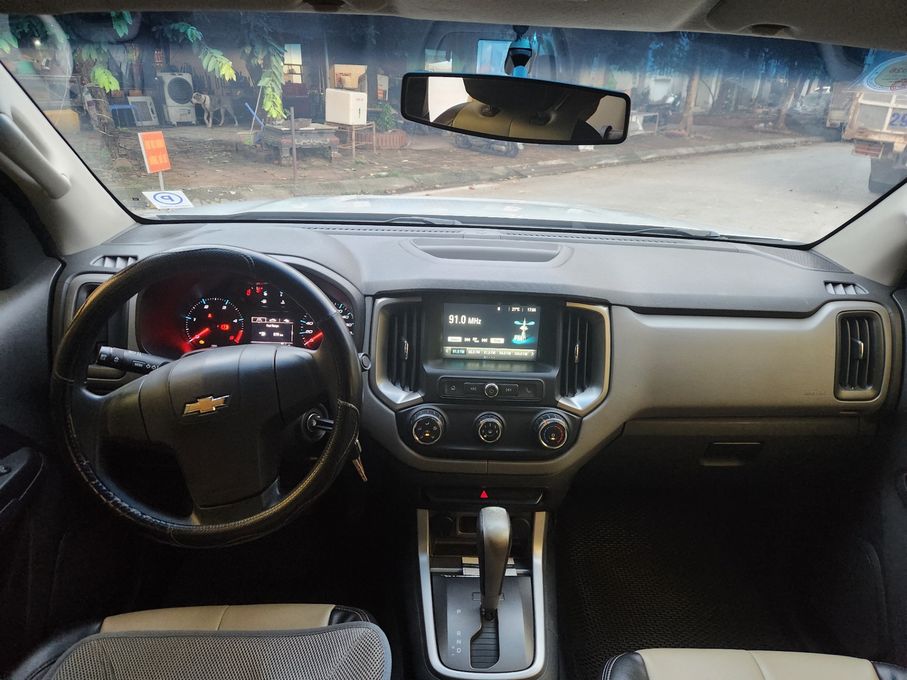Chevrolet Colorado LT 2.5L 4x2 AT 2018 - Nội thất 3