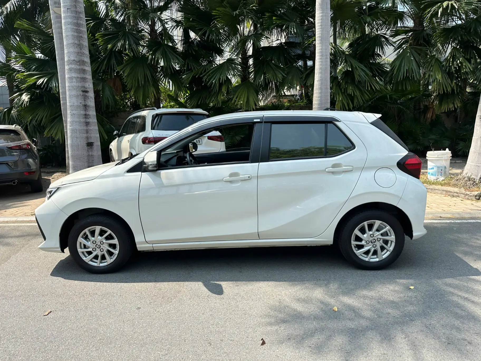 Toyota Wigo G 1.2 AT 2023 - Ngoại thất 3