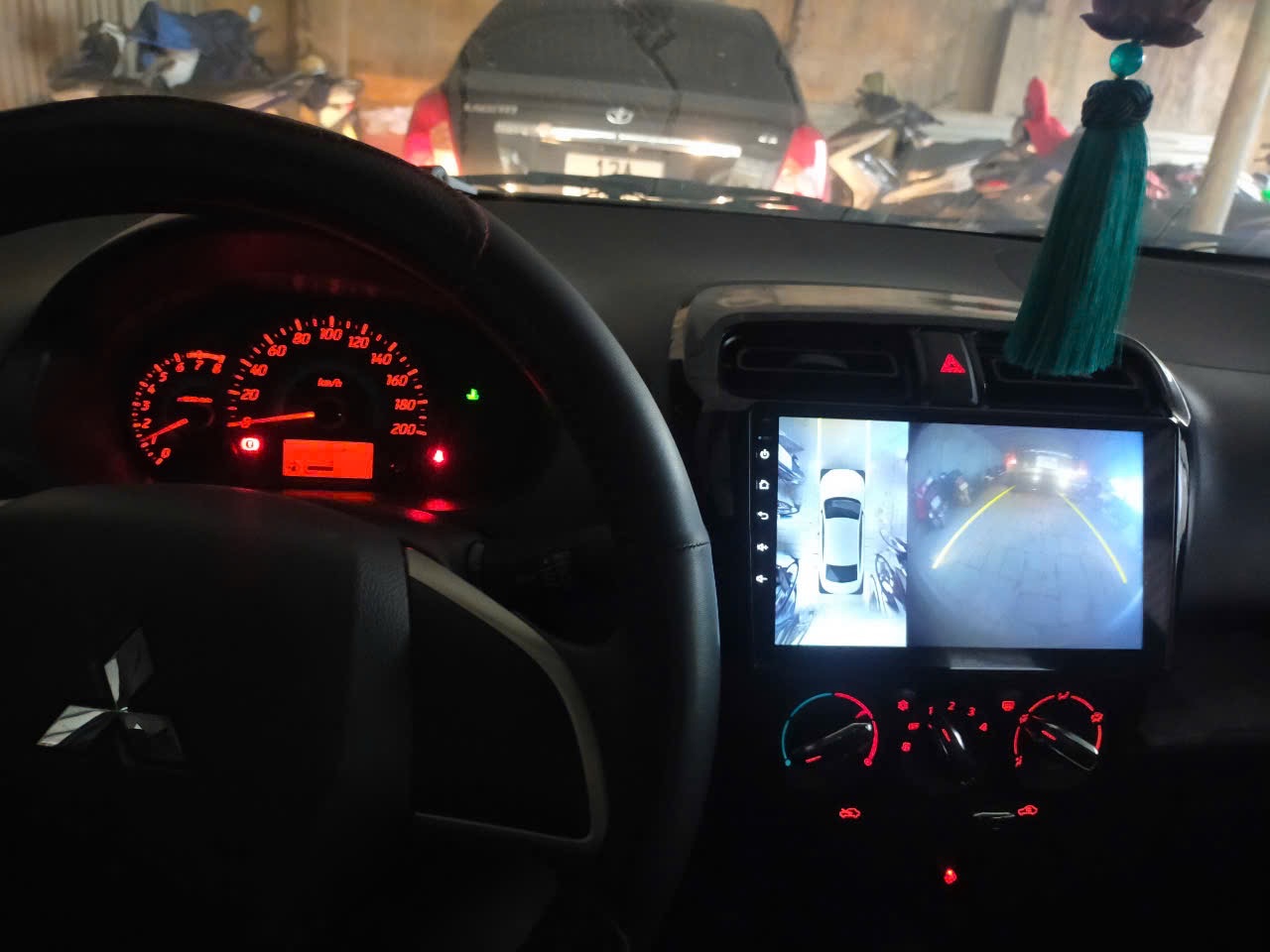 Mitsubishi Attrage 1.2 MT 2022 - Nội thất 1
