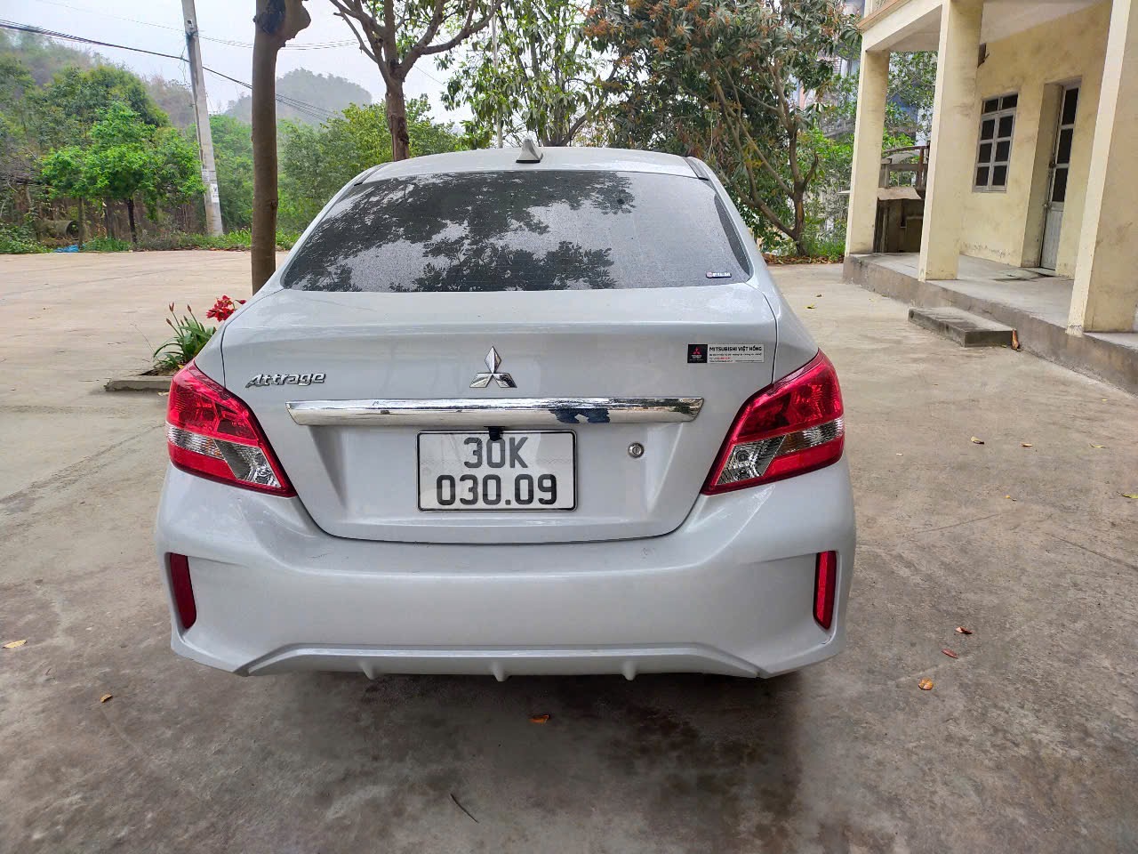 Mitsubishi Attrage 1.2 MT 2022 - Ngoại thất 2