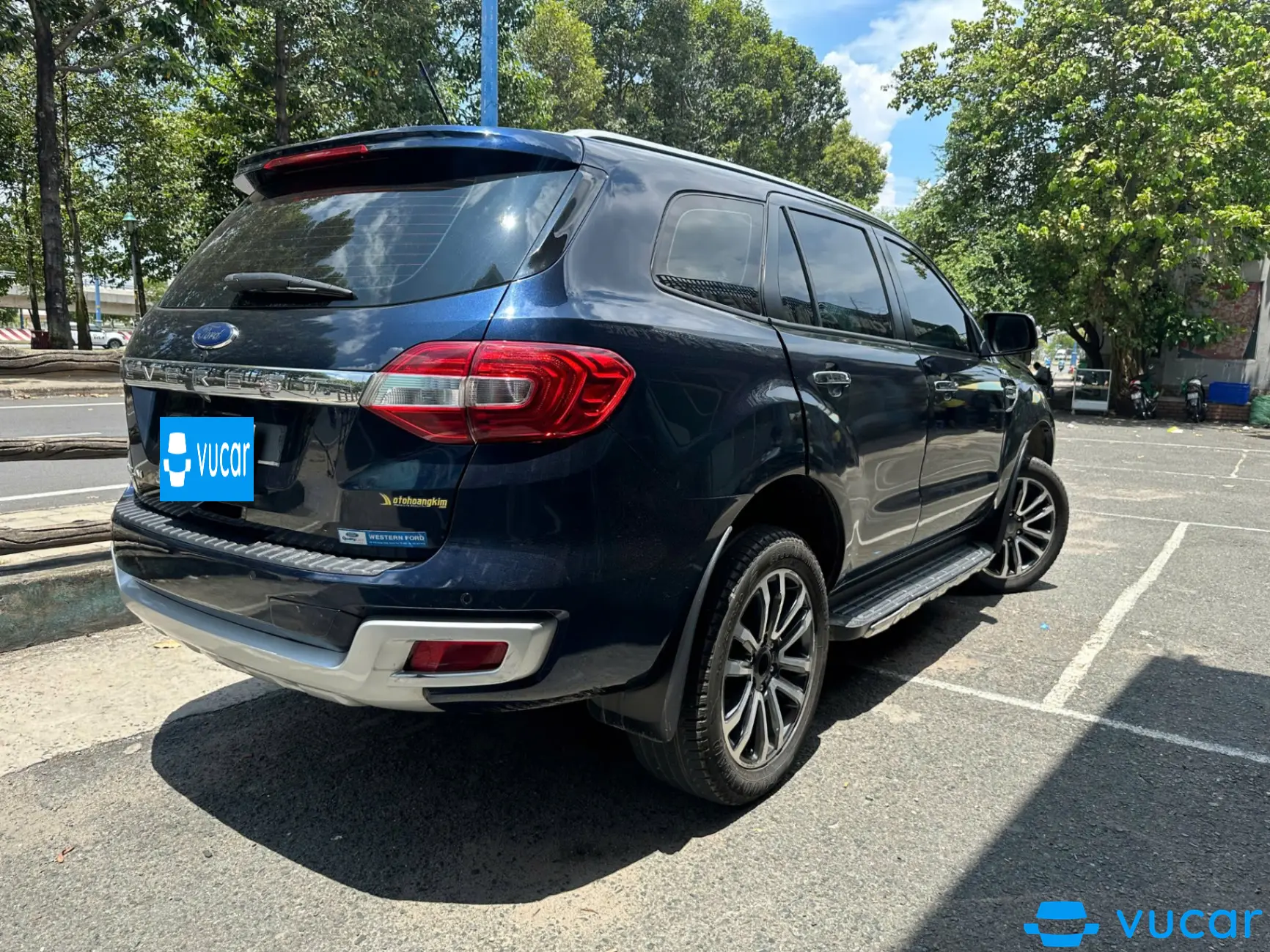 Ford Everest Titanium 2.0L 4x2 AT 2021 - Ngoại thất 7