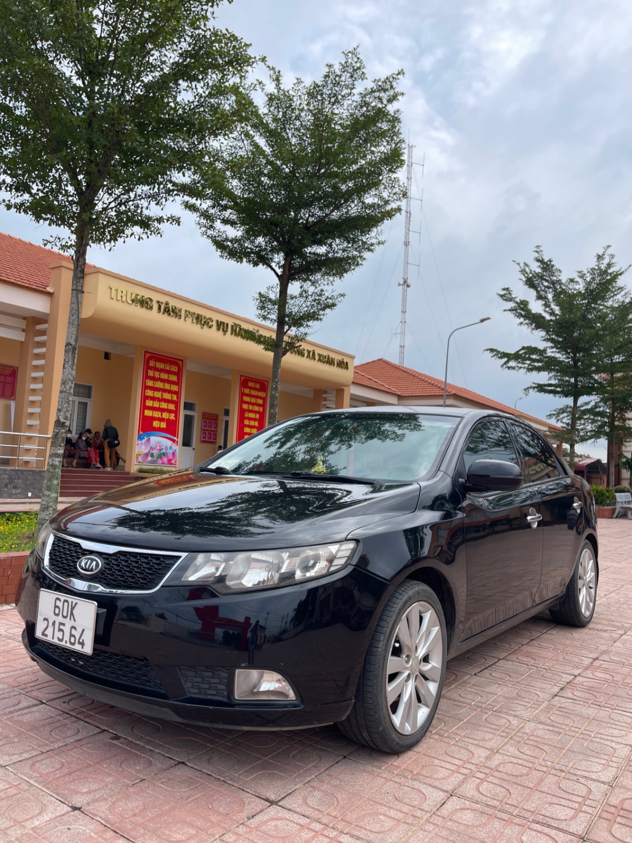 Kia Forte EX 1.6 MT 2011 - Ngoại thất 4