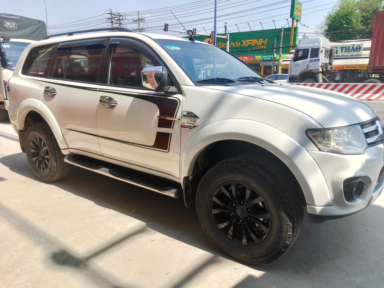 Mitsubishi Pajero sport D 4x2 MT 2016