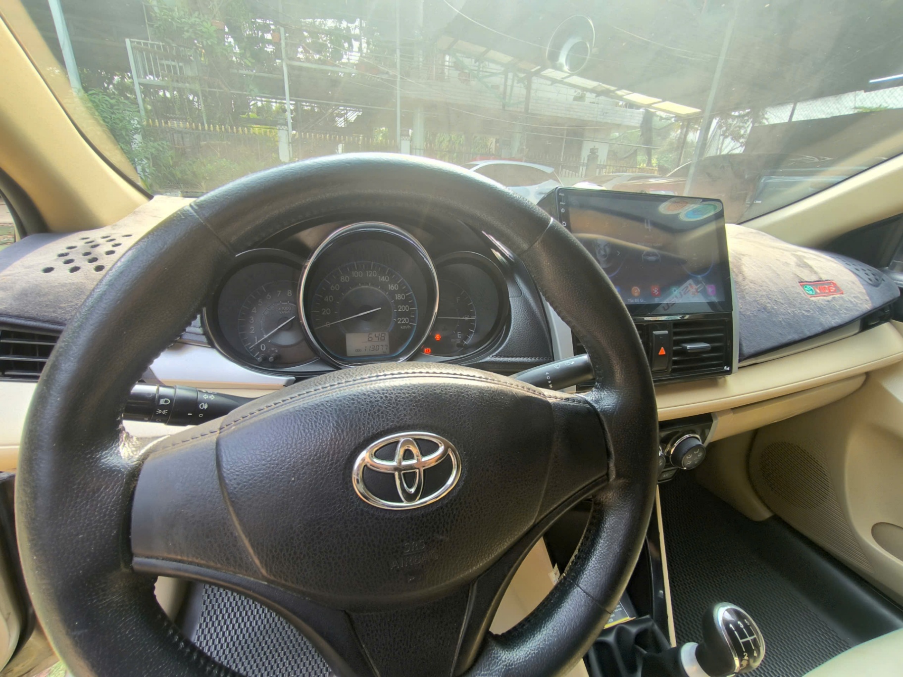 Toyota Vios 1.3 Limo 2015 - Nội thất 5