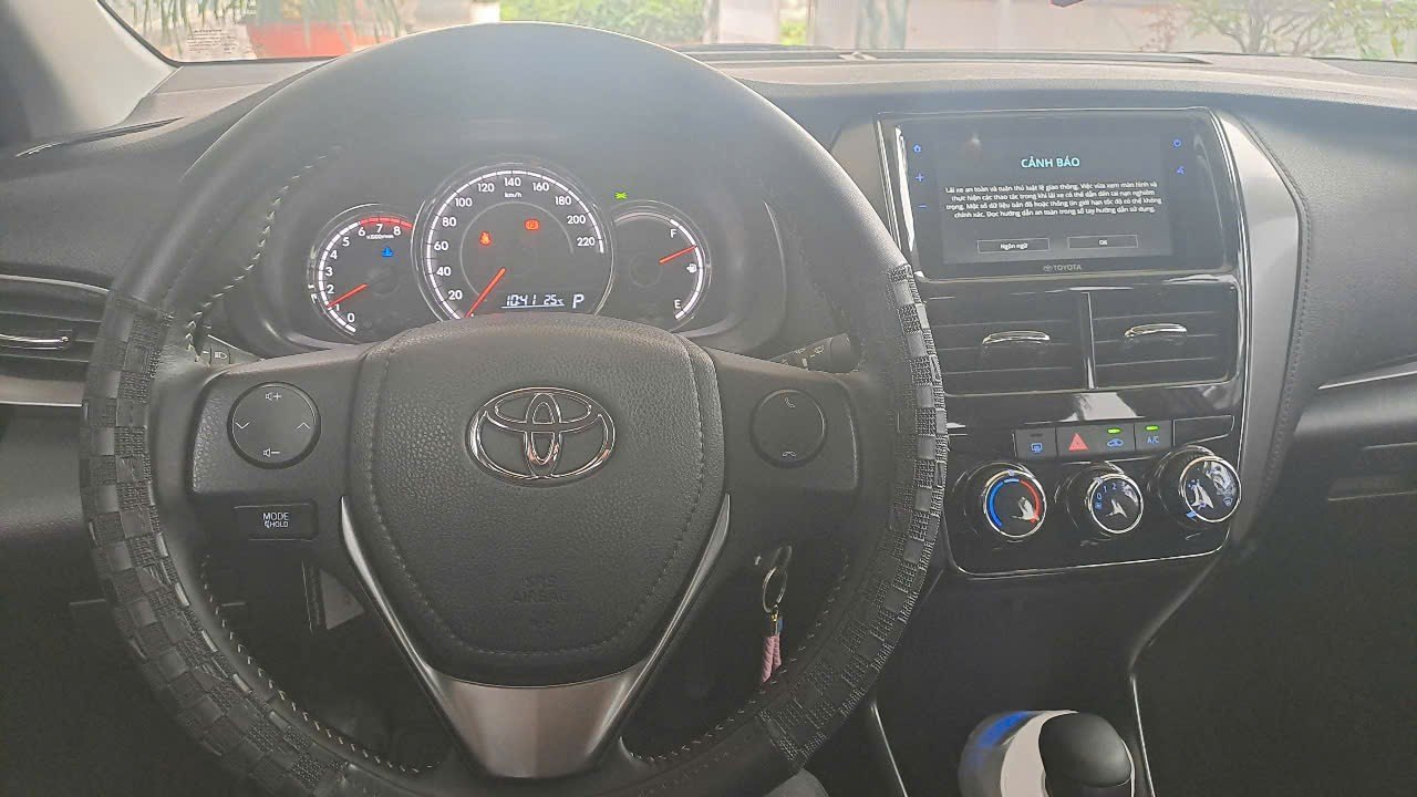 Toyota Vios E CVT 2024 - Nội thất 3