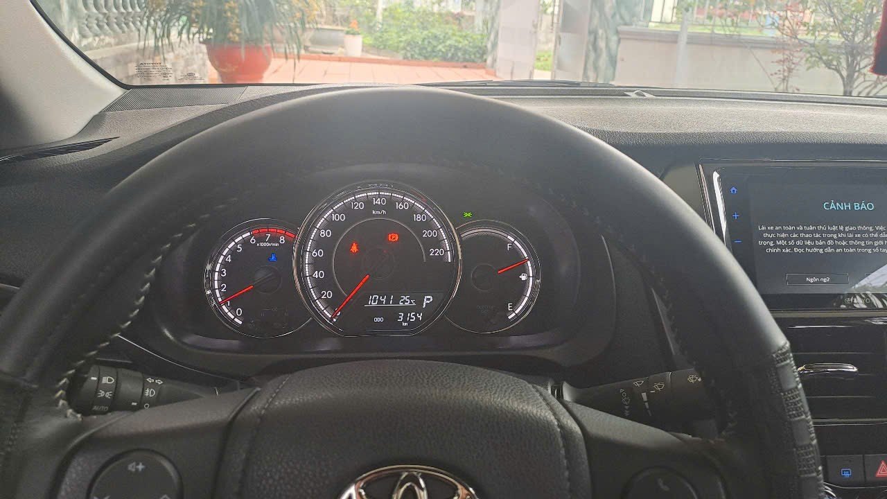 Toyota Vios E CVT 2024 - Nội thất 1