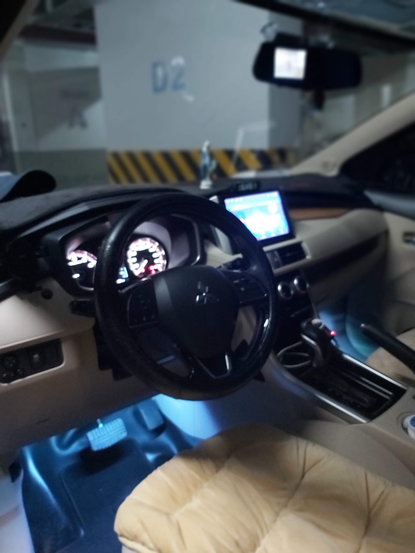 Mitsubishi Xpander 1.5 AT Special Edition 2019 - Nội thất 3