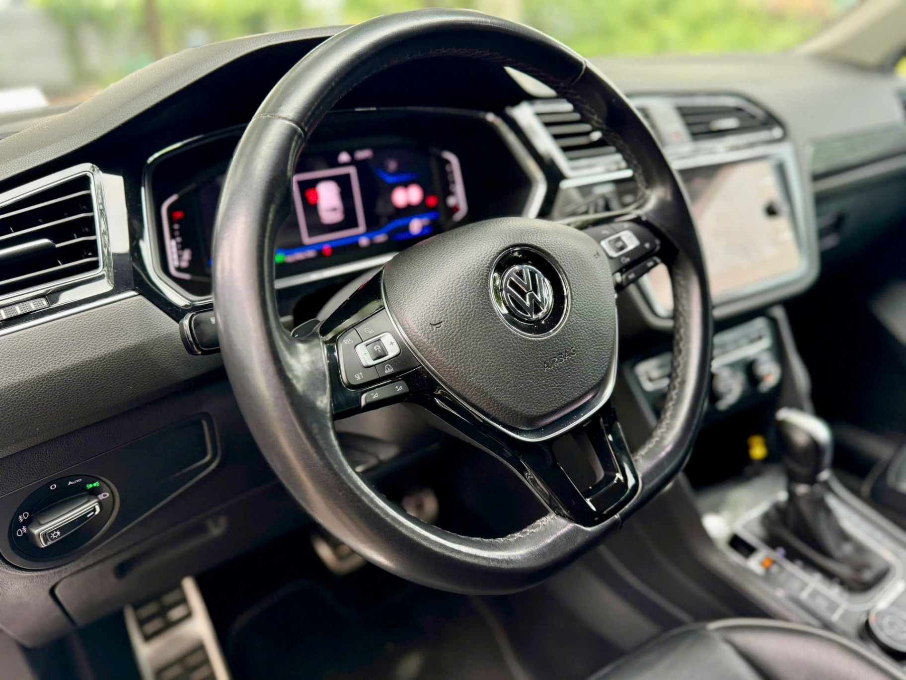 Volkswagen Tiguan Allspace 2018 - Nội thất 2