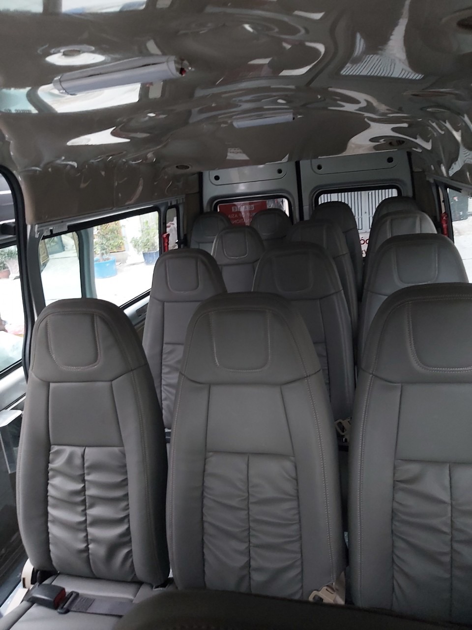 Ford Transit SVP 2019 - Nội thất 1