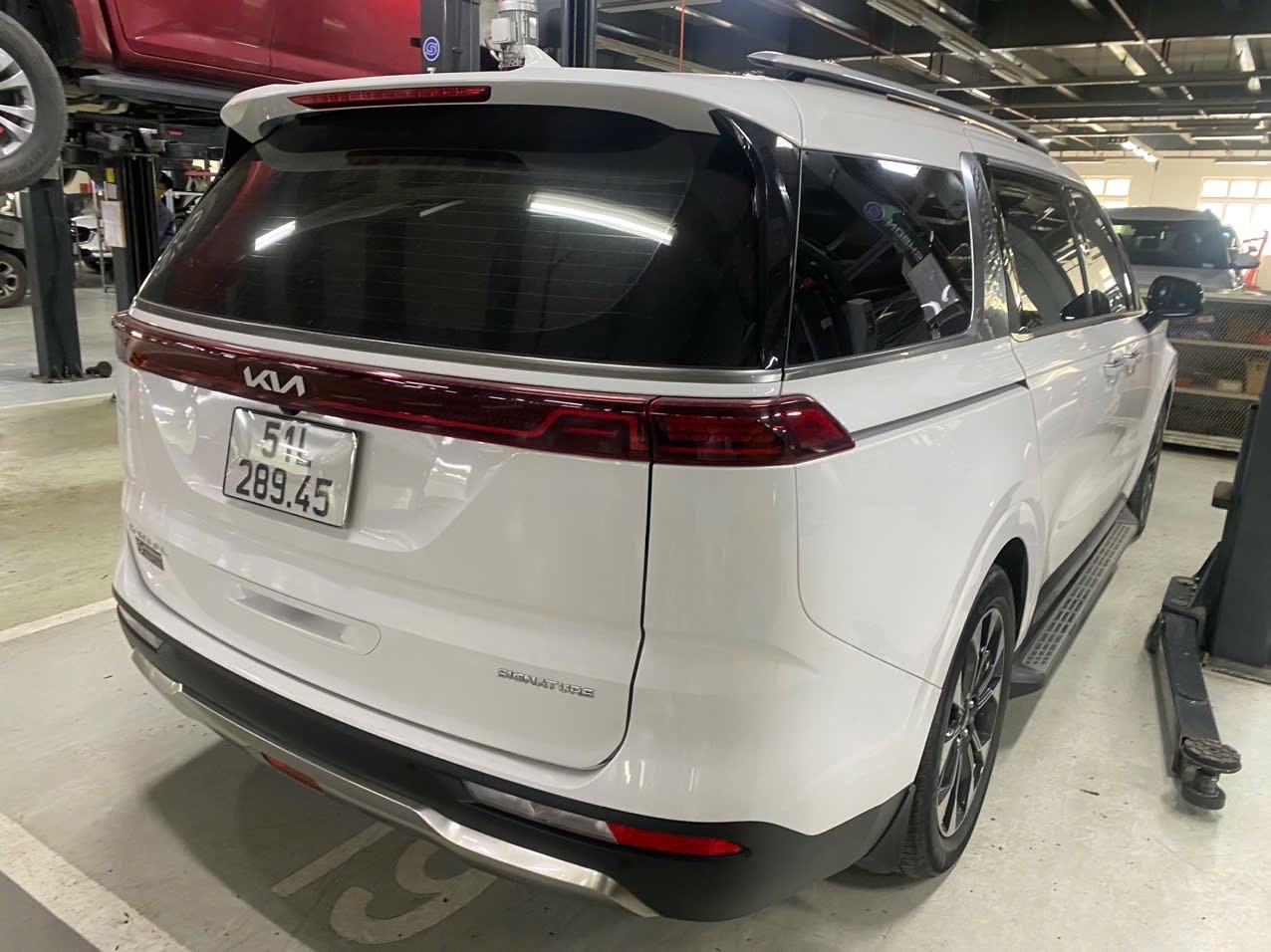 Kia Carnival Signature 3.5G 2022