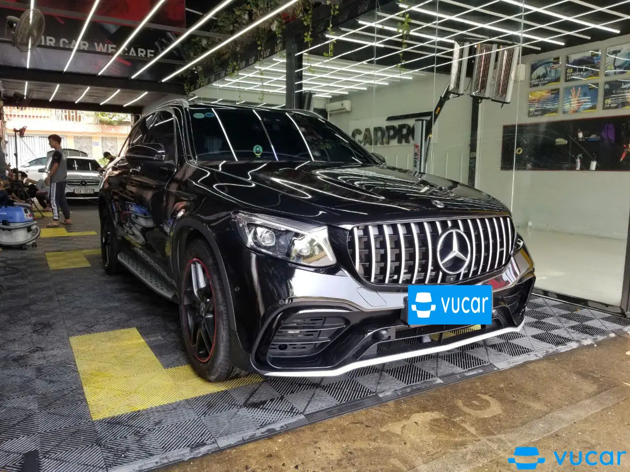 Mercedes Glc 300 4Matic 2018 - Ngoại thất 4