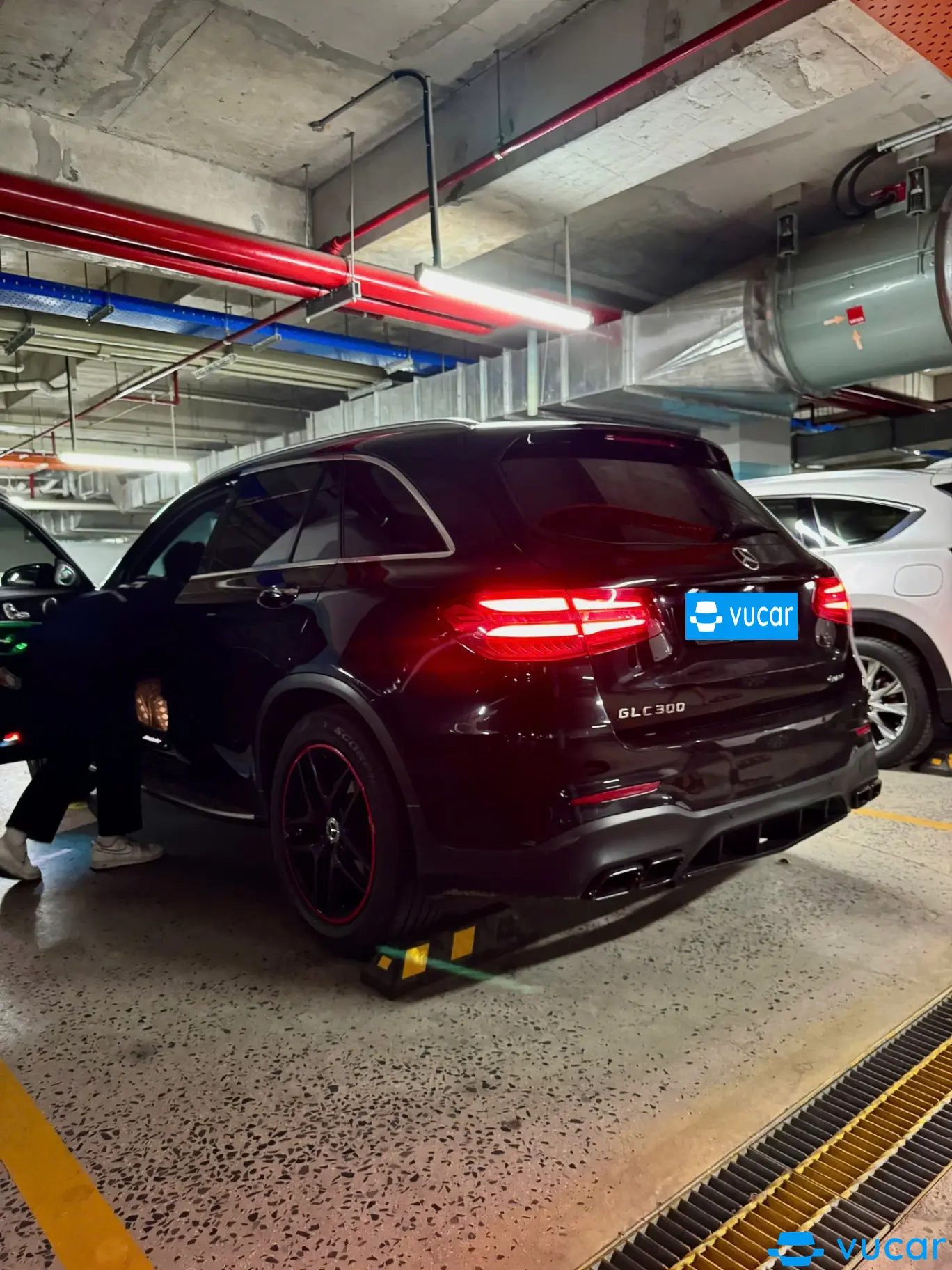 Mercedes Glc 300 4Matic 2018 - Ngoại thất 7