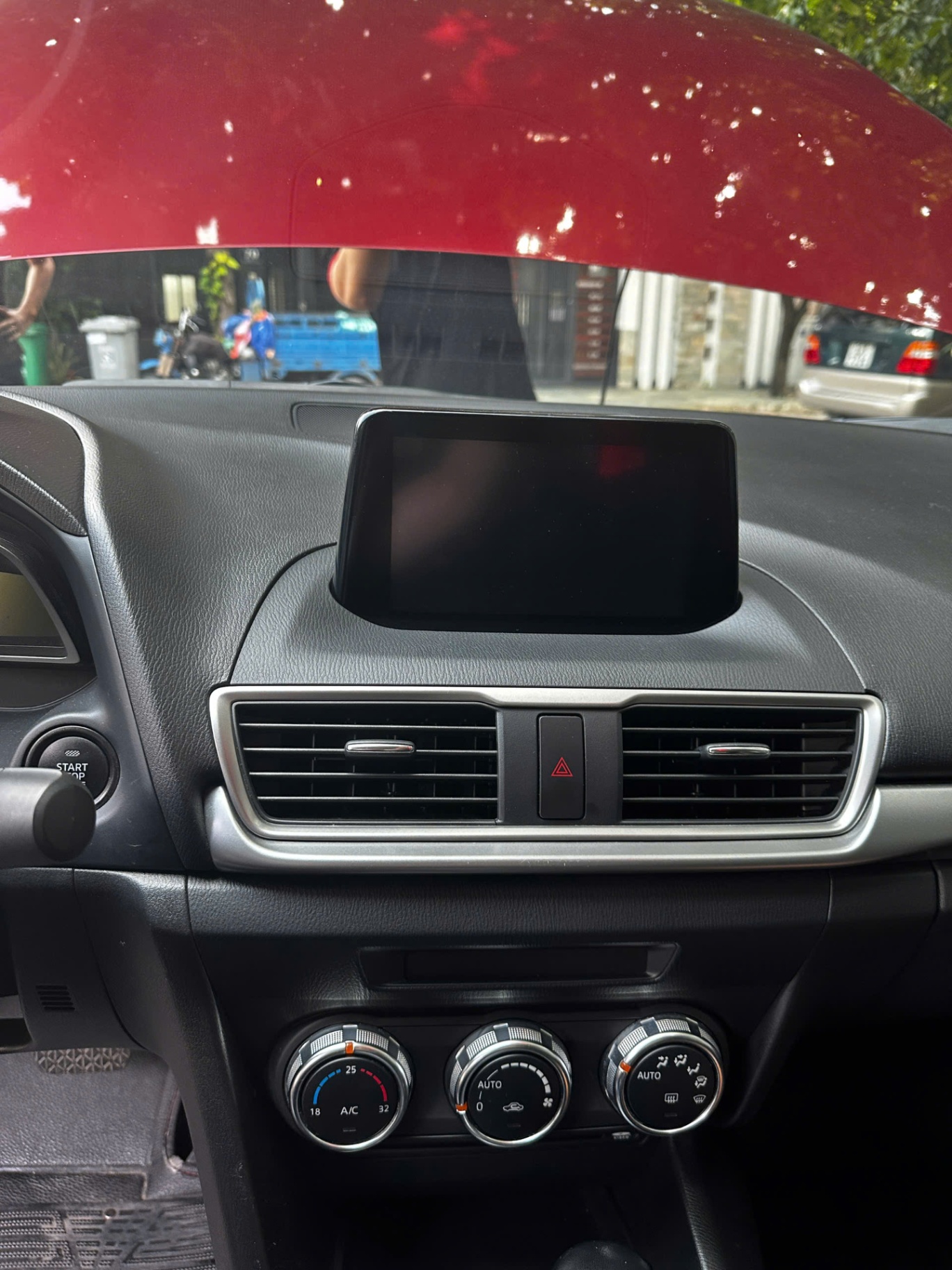 Mazda 3 1.5 AT 2018 - Nội thất 4