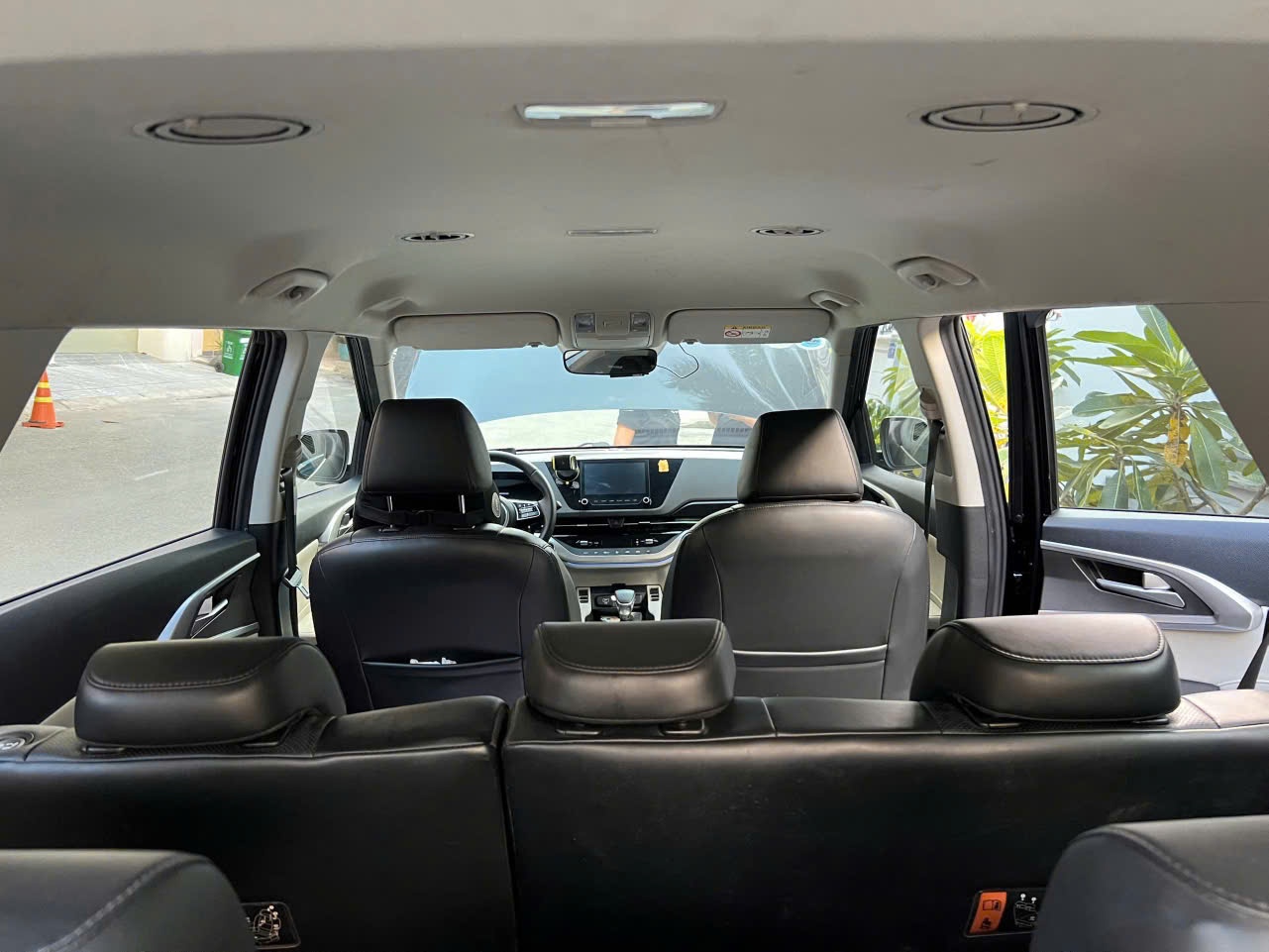 Kia Carens 1.5G Luxury 2023 - Nội thất 1