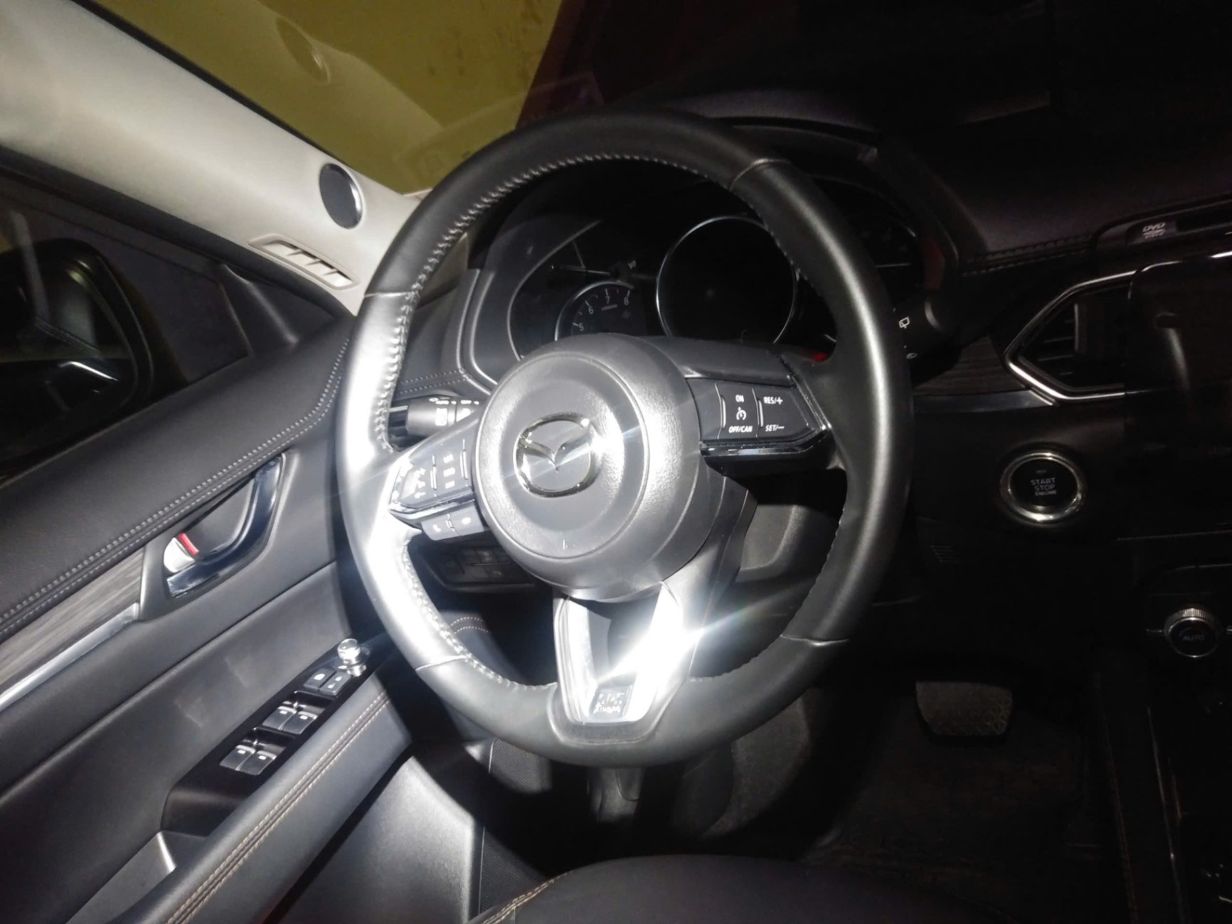 Mazda Cx5 Premium 2.0 AT 2021 - Nội thất 4