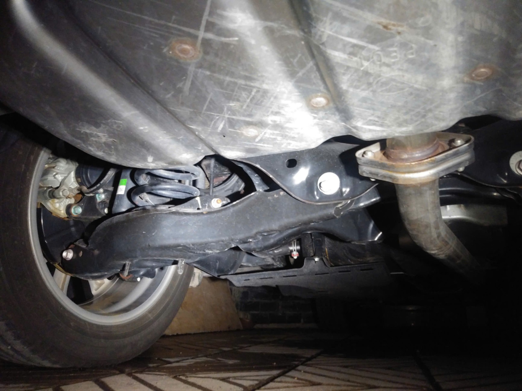 Mazda Cx5 Premium 2.0 AT 2021 - Gầm & khung xe 1