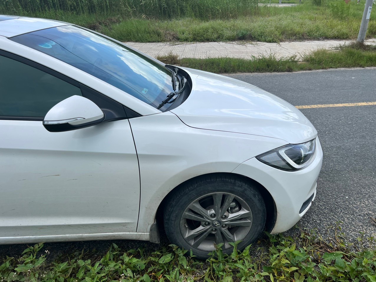 Hyundai Elantra 1.6 AT GLS 2018 - Ngoại thất 2