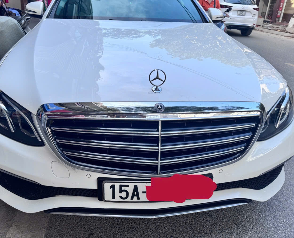 Mercedes E class E200 2018 - Ngoại thất 4