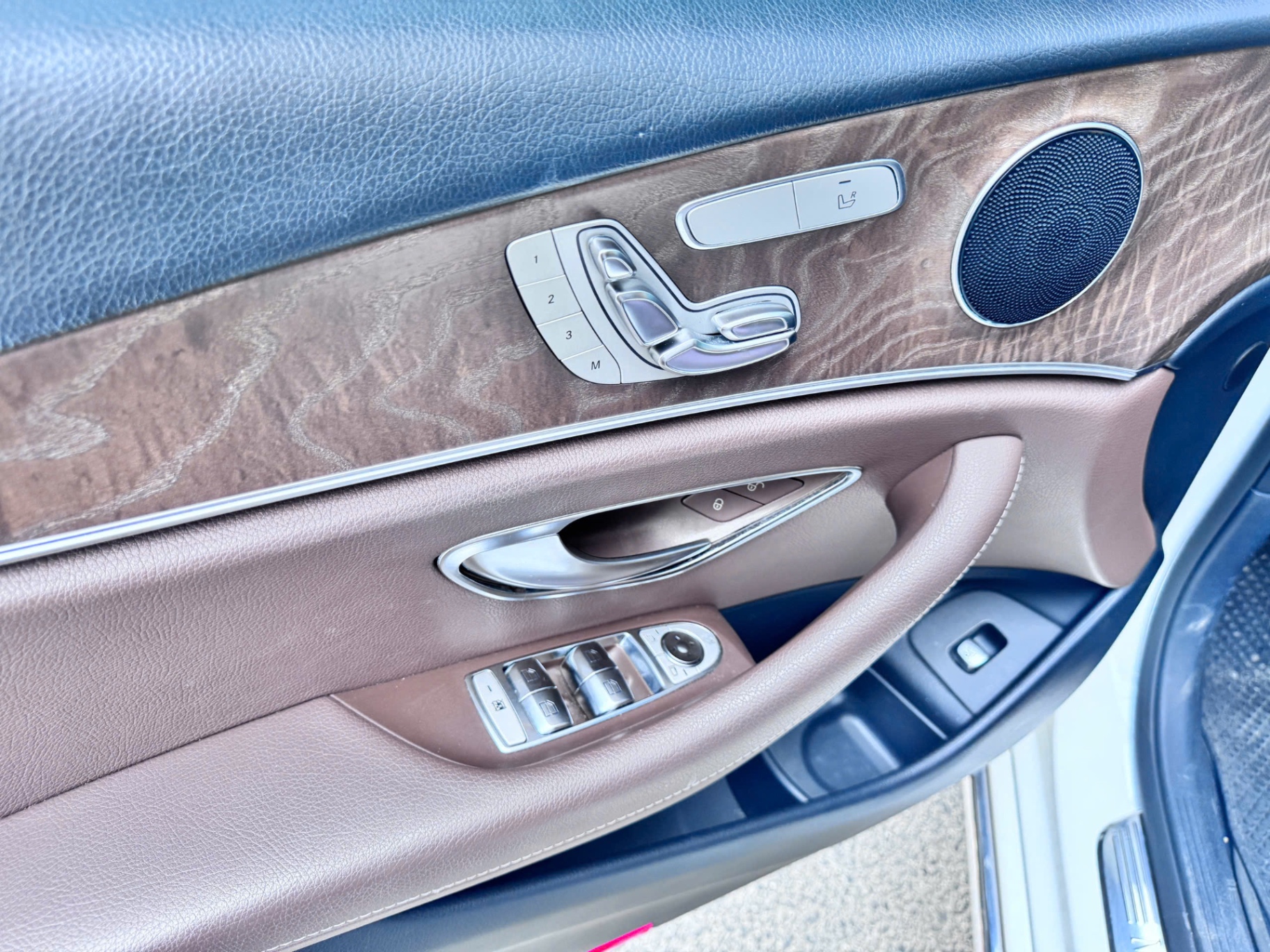 Mercedes E class E200 2018 - Nội thất 4