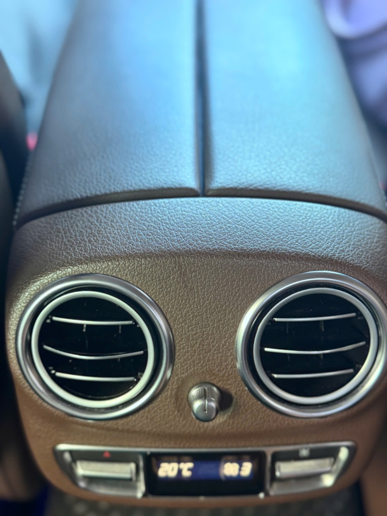Mercedes E class E200 2018 - Nội thất 5