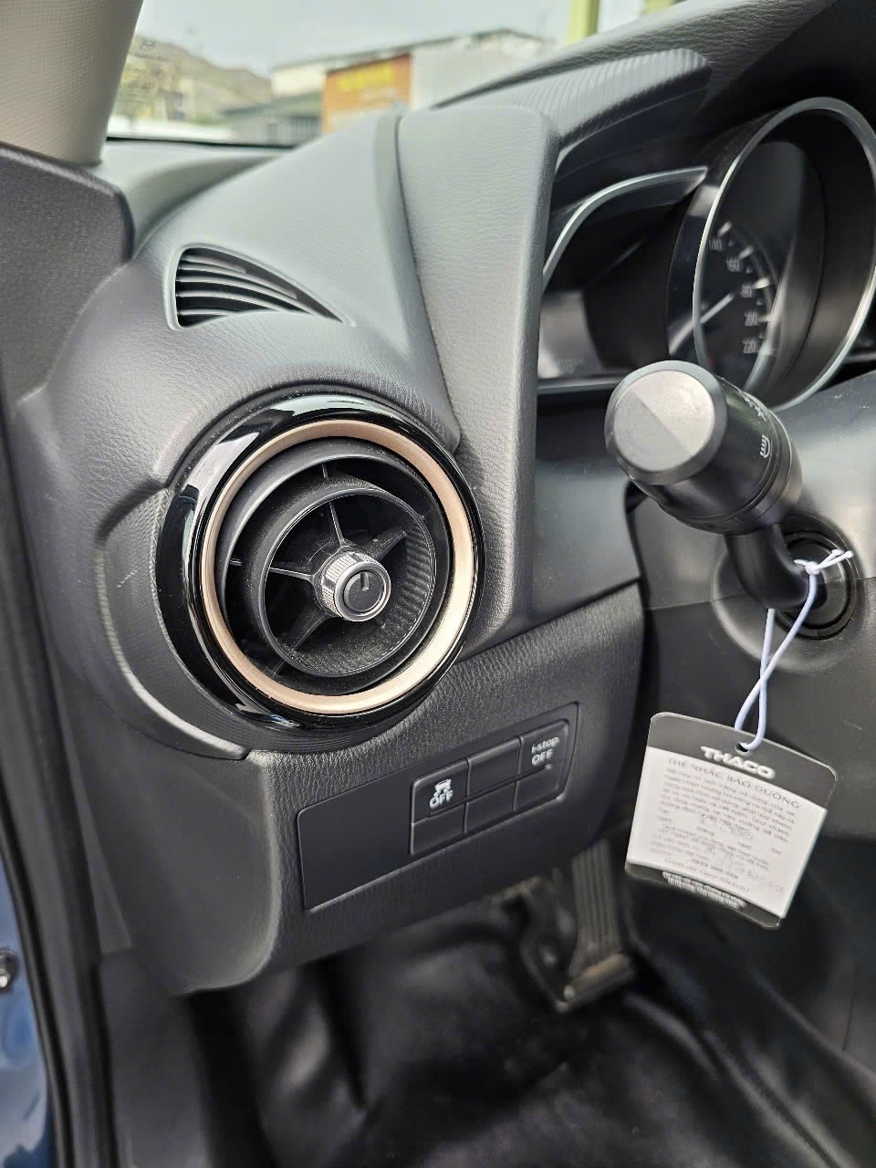 Mazda 2 Sedan 1.5AT Premium 2019 - Nội thất 3