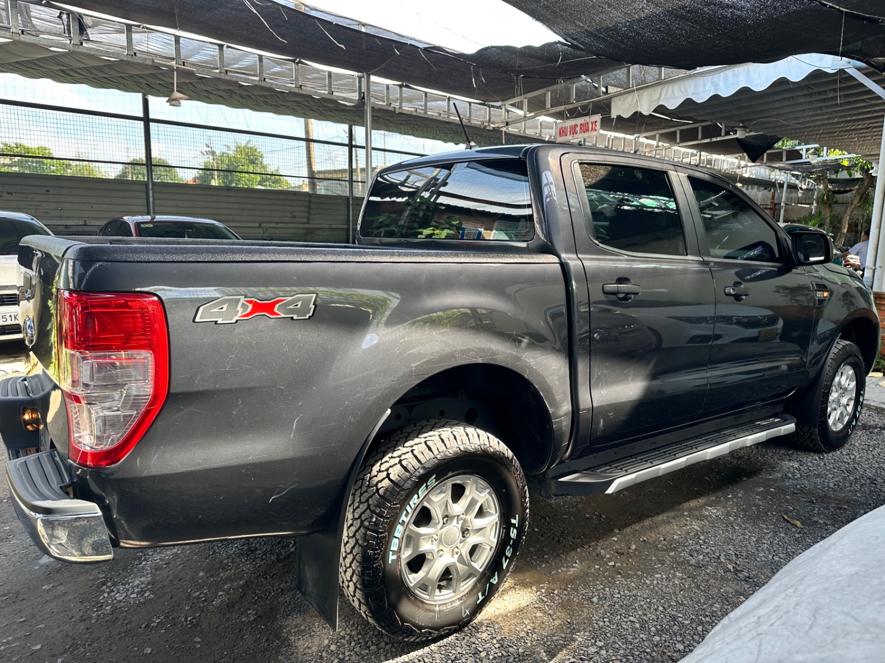 Ford Ranger XL 2.2L 4x4 MT 2020 - Ngoại thất 2