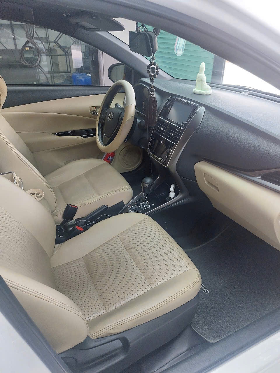 Toyota Yaris 1.5G 2020 - Nội thất 2