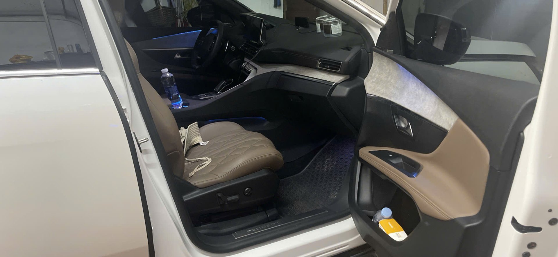 Peugeot 5008 GT 1.6AT 2024 - Nội thất 1