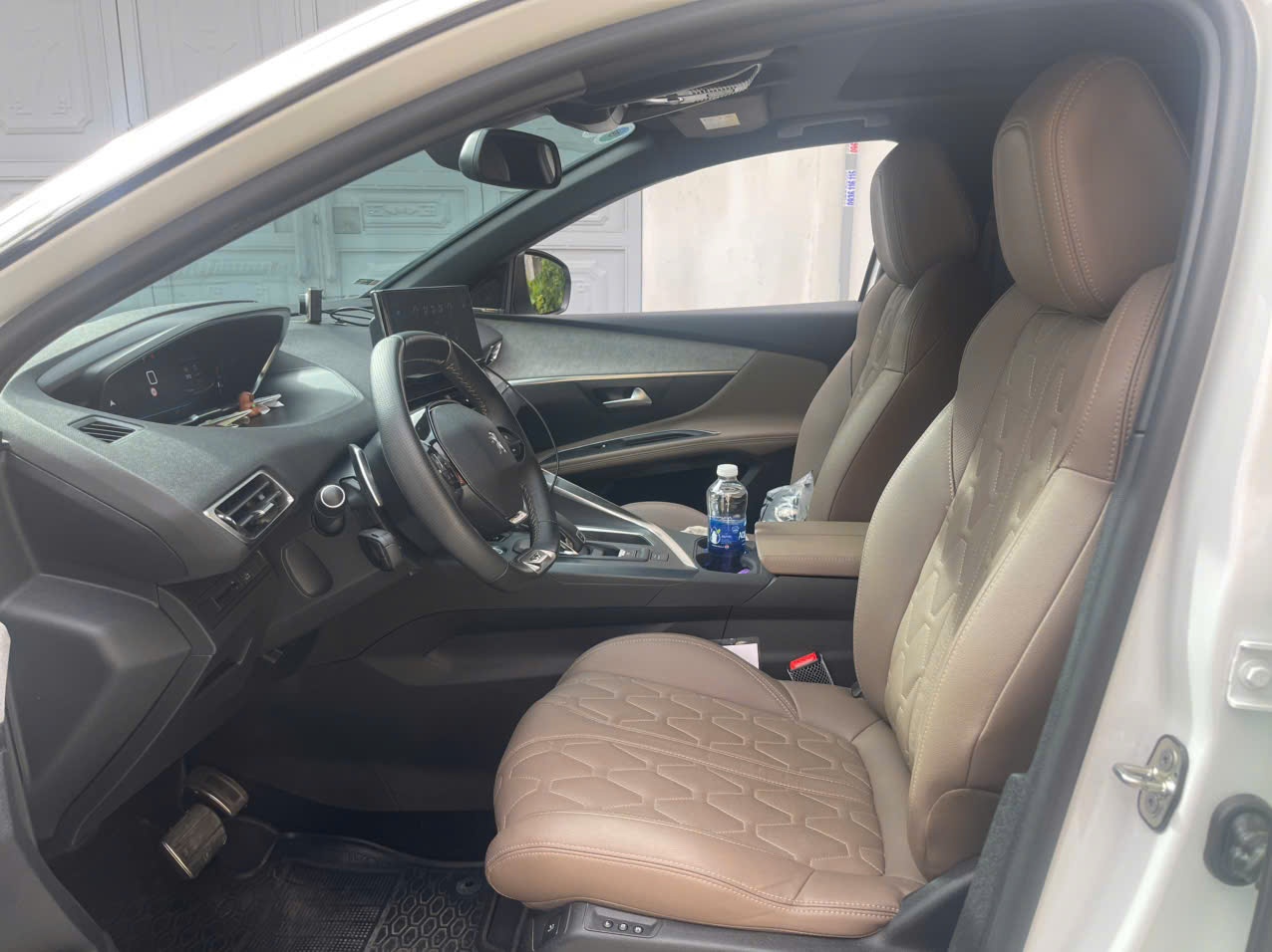 Peugeot 5008 GT 1.6AT 2024 - Nội thất 4