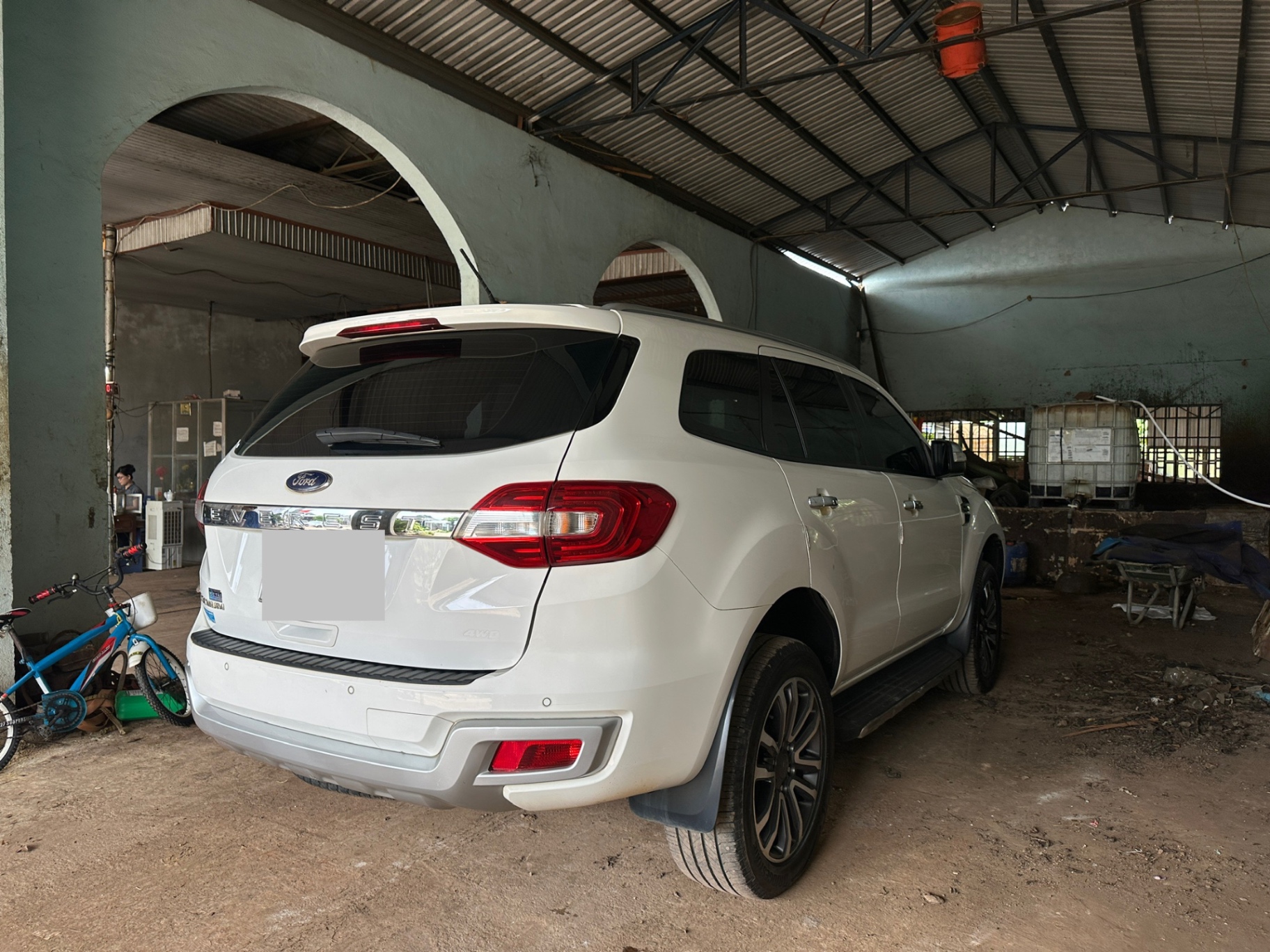 Ford Everest Titanium 2.0L 4x2 AT 2019 - Ngoại thất 2