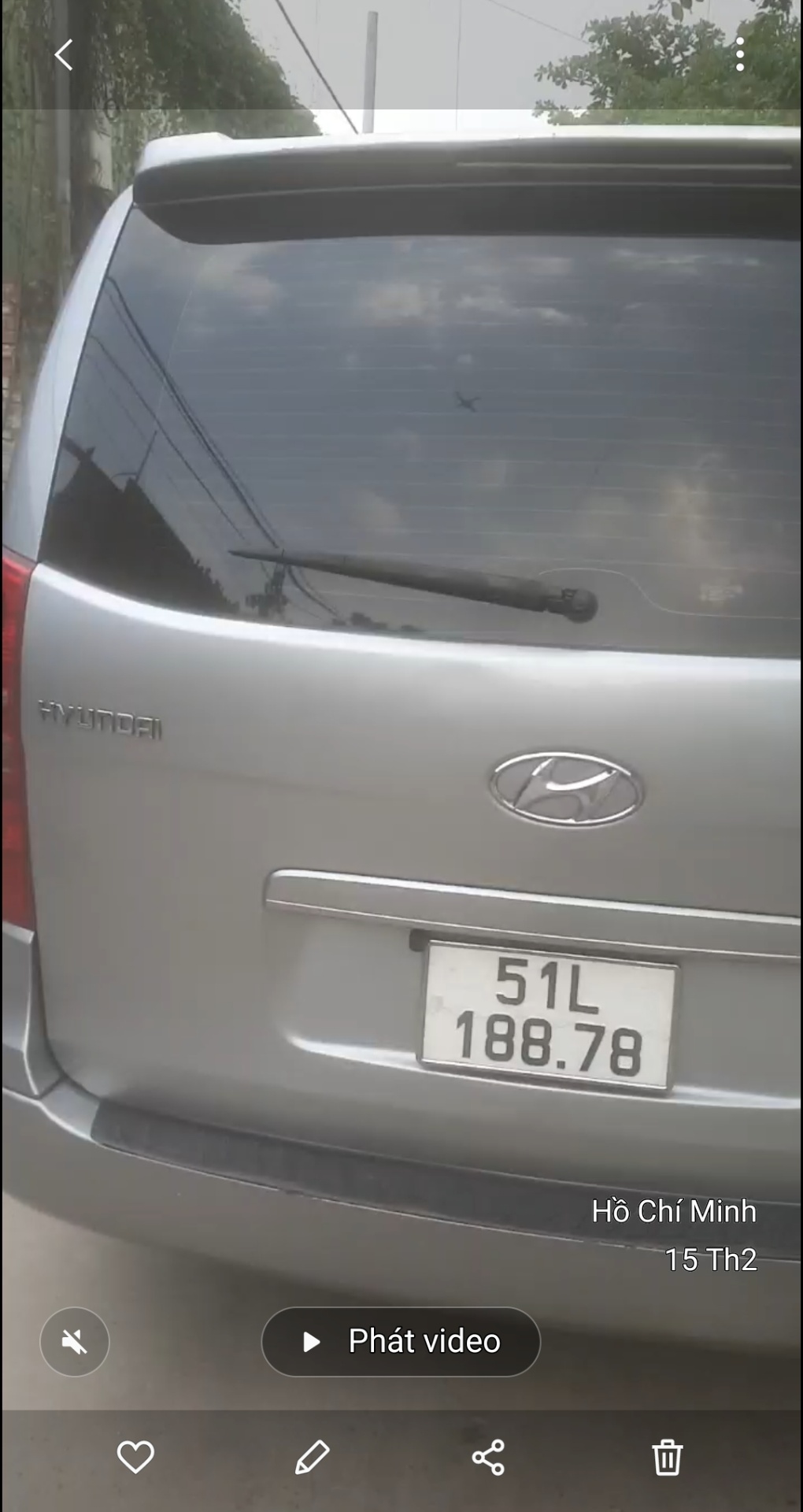 Hyundai Grand starex 2.5 MT 2013