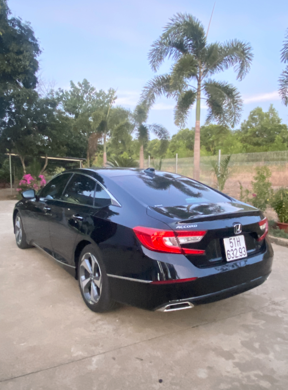 Honda Accord 1.5 AT 2019 - Ngoại thất 2