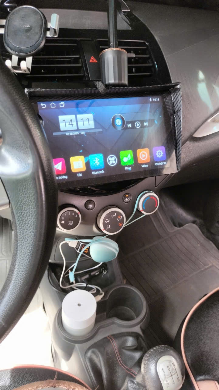 Chevrolet Spark LS 1.0 MT 2015 - Nội thất 6