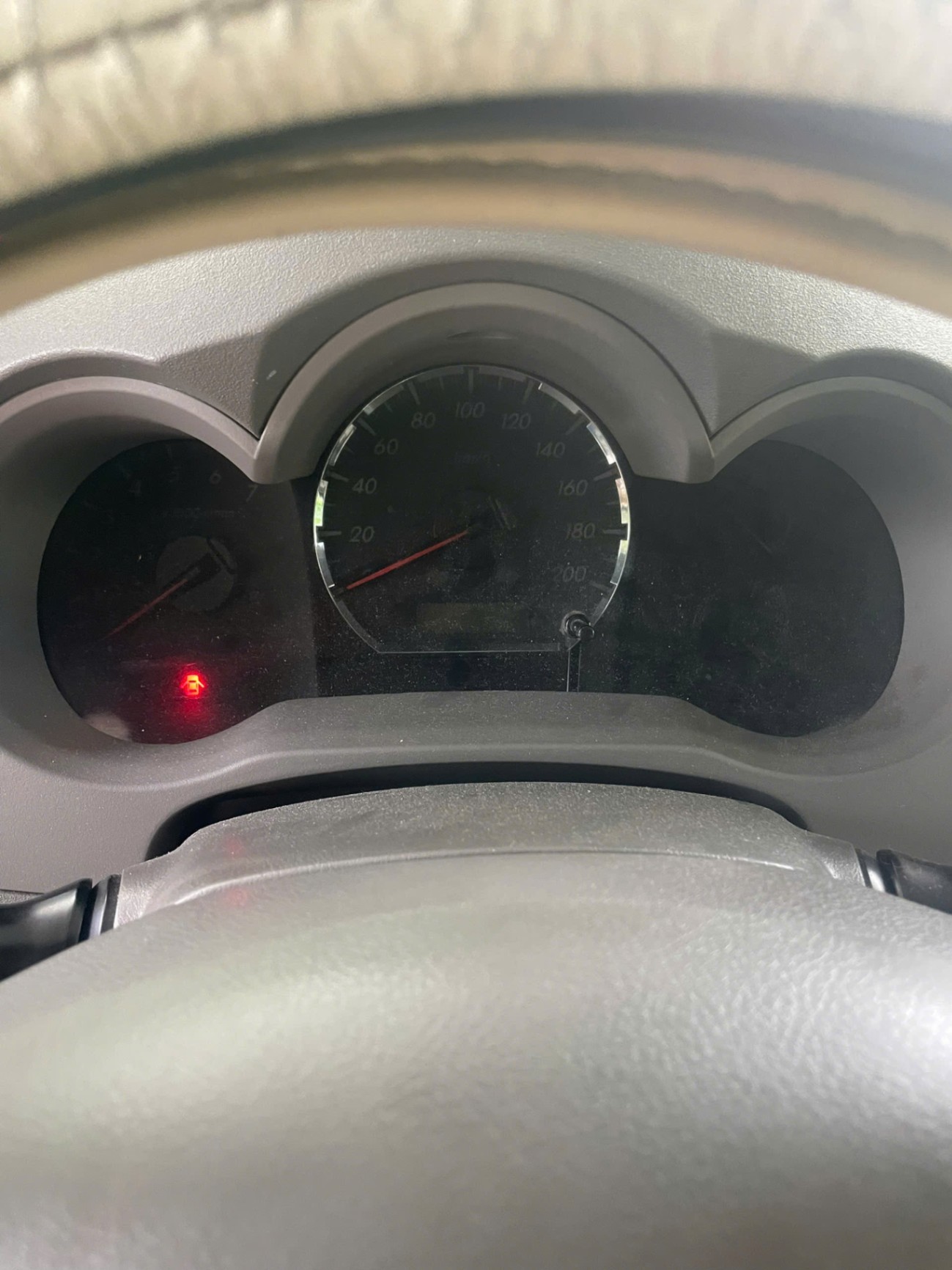 Toyota Fortuner 2.7V 4x2 AT 2012 - Nội thất 7