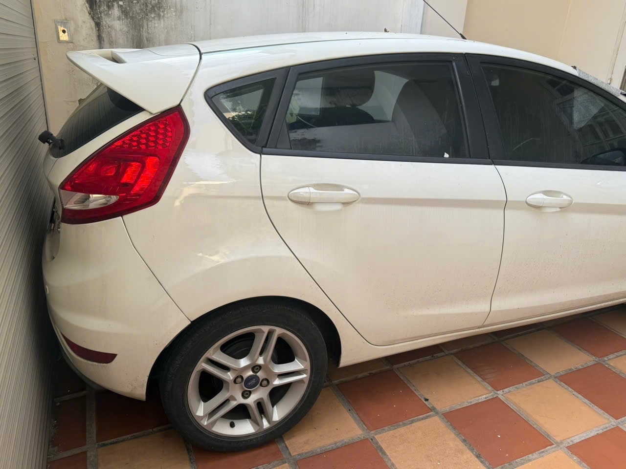 Ford Fiesta S 1.6 AT 2011 - Ngoại thất 2
