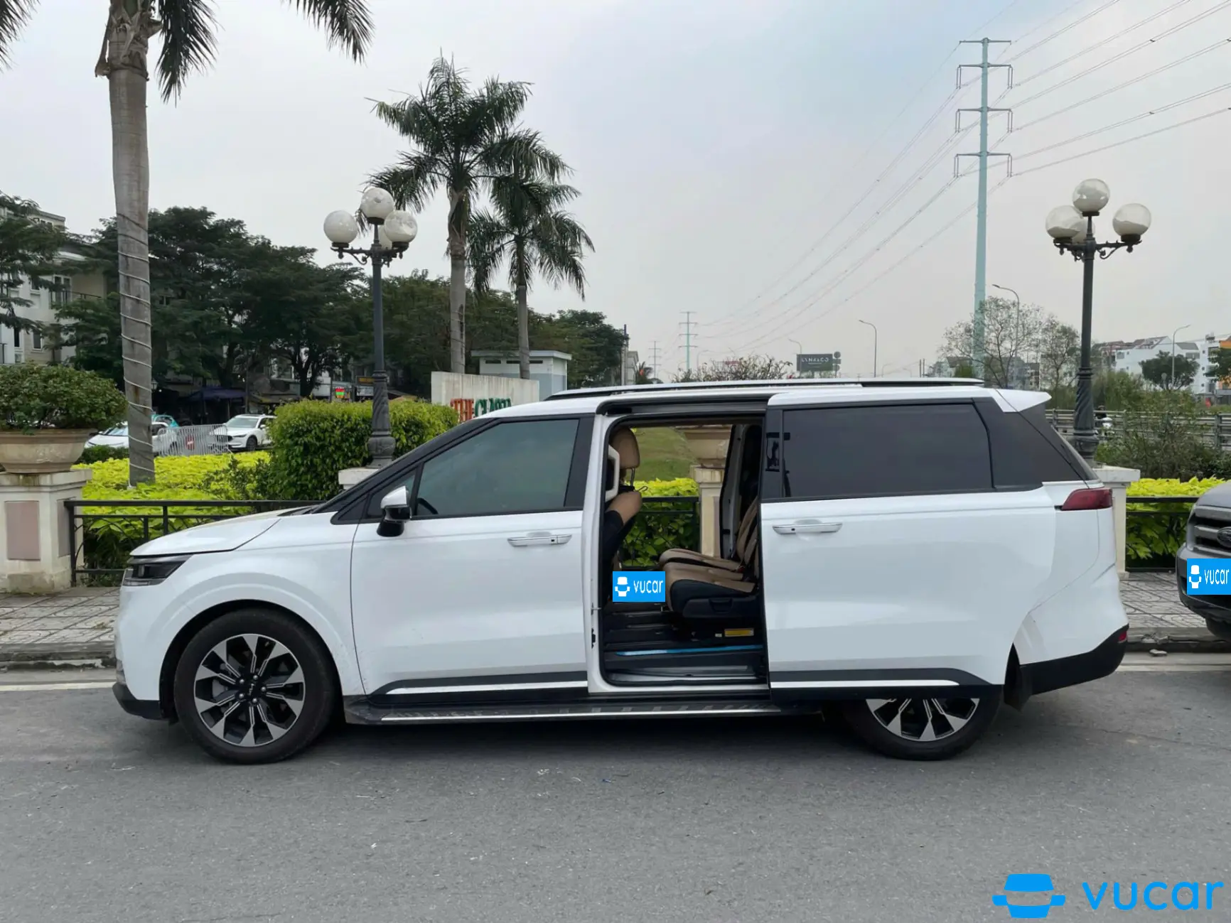Kia Carnival Premium 2.2D 8S 2024 - Ngoại thất 5